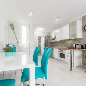 https://apartment-space-with-panoramic-view.tenerifehoteles.net